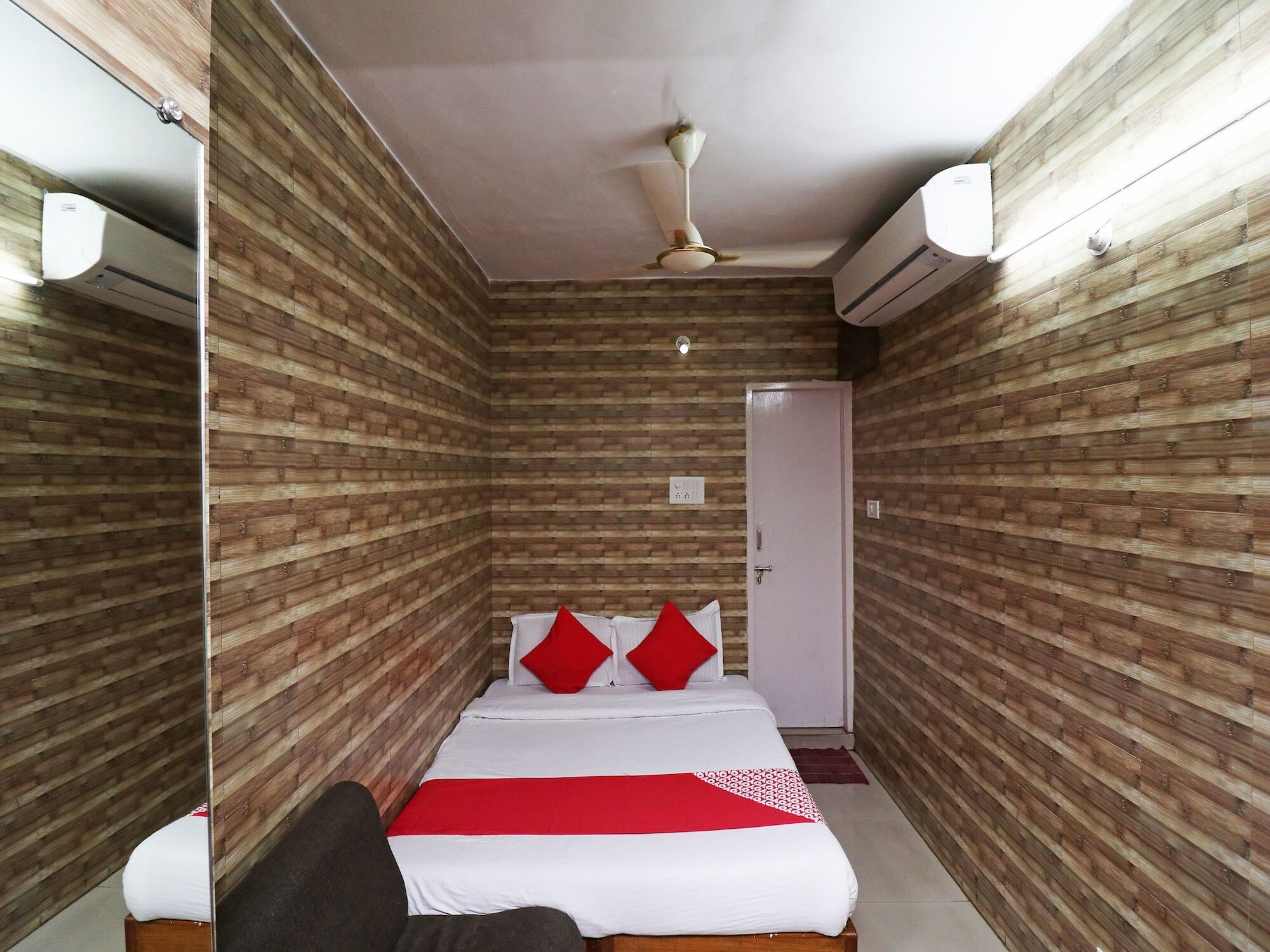 Hotel Treebo Trip Ganpati Bhopal Zewnętrze zdjęcie