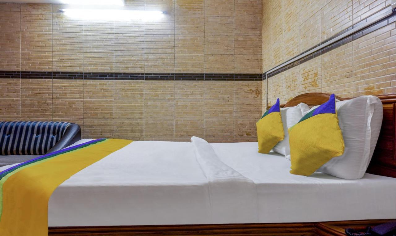 Hotel Treebo Trip Ganpati Bhopal Zewnętrze zdjęcie