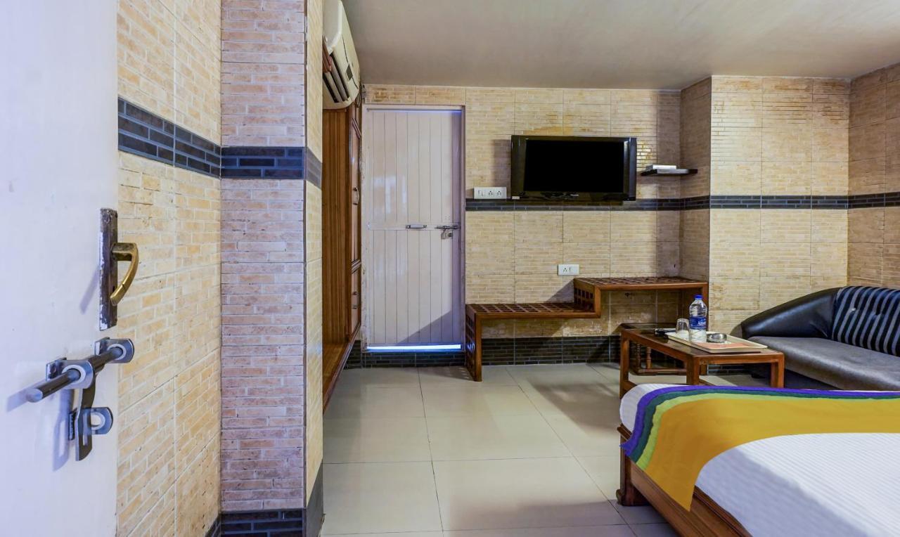 Hotel Treebo Trip Ganpati Bhopal Zewnętrze zdjęcie